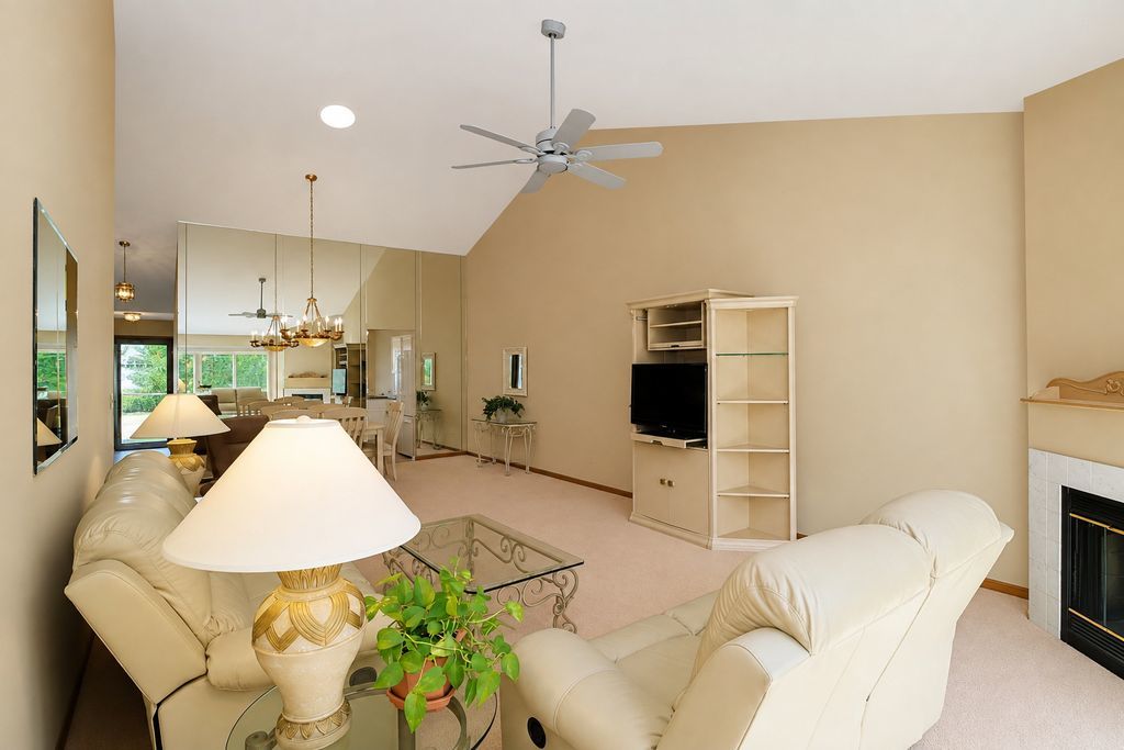 13453 S Redberry Circle Property Photo 6