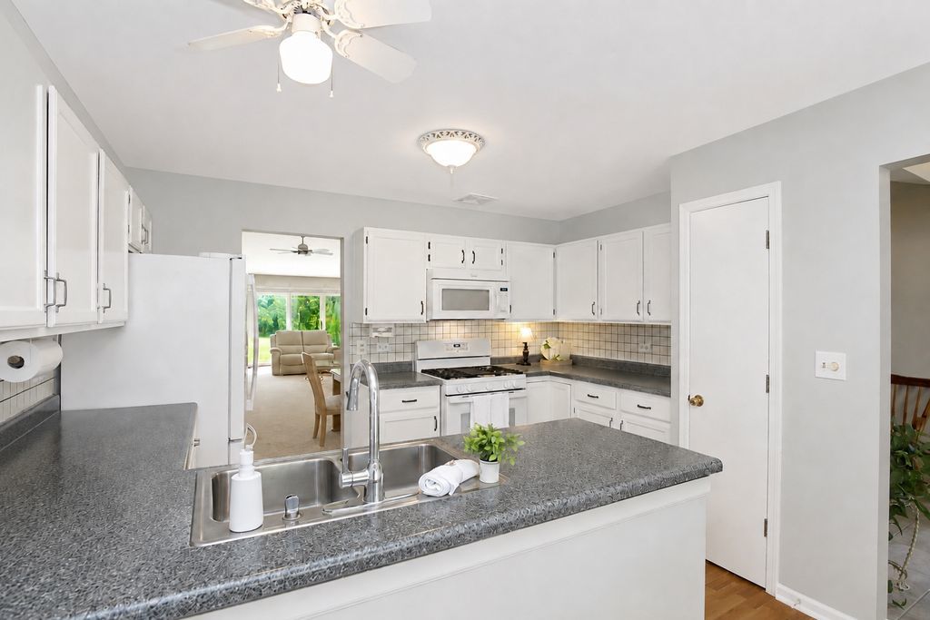 13453 S Redberry Circle Property Photo 14