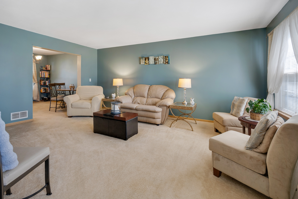 181 W Prairiefield Avenue Property Photo 12