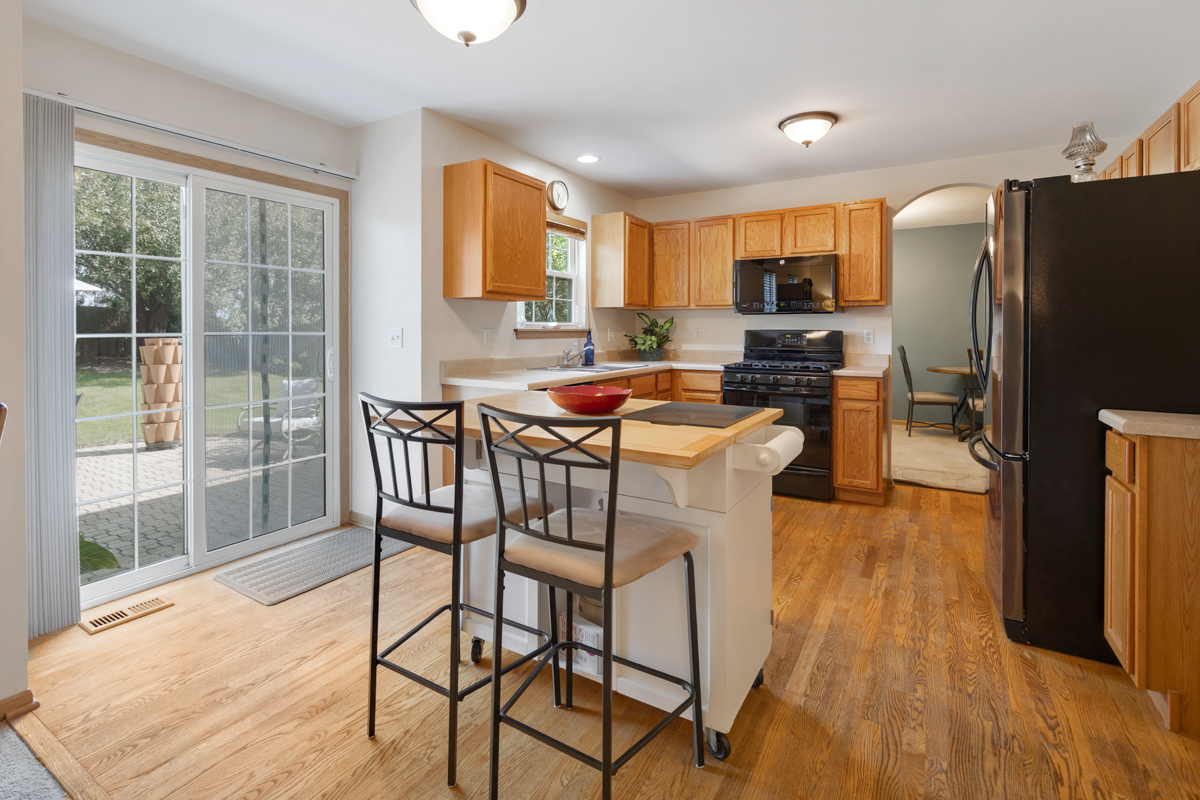 181 W Prairiefield Avenue Property Photo 15