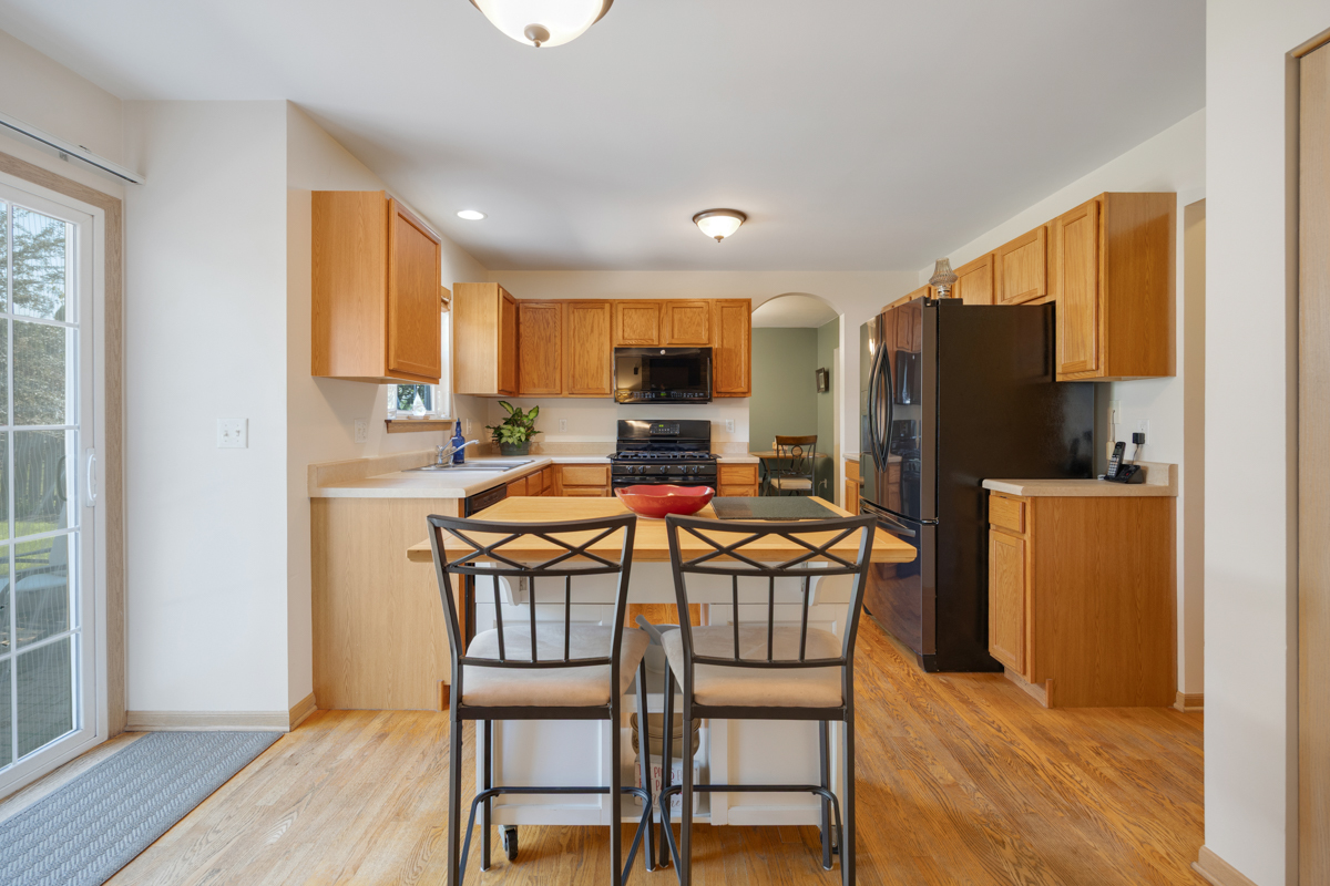 181 W Prairiefield Avenue Property Photo 16