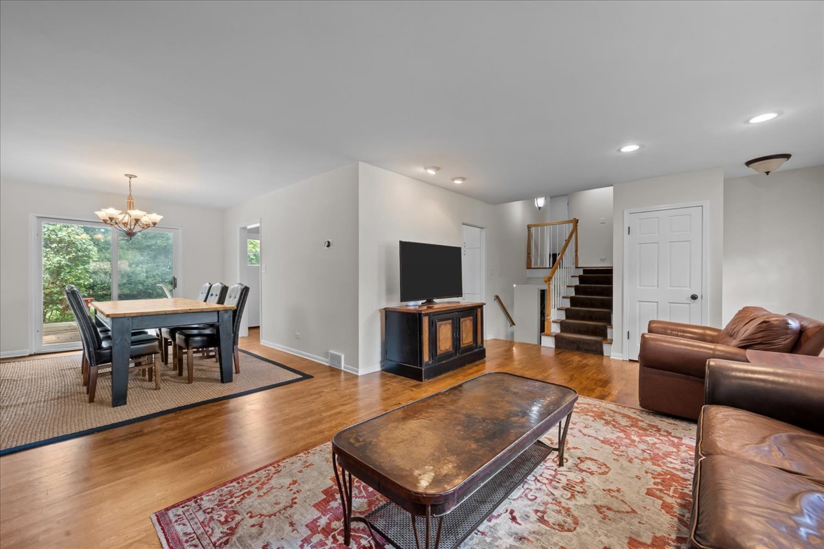 1300 Knollwood Road Property Photo 3