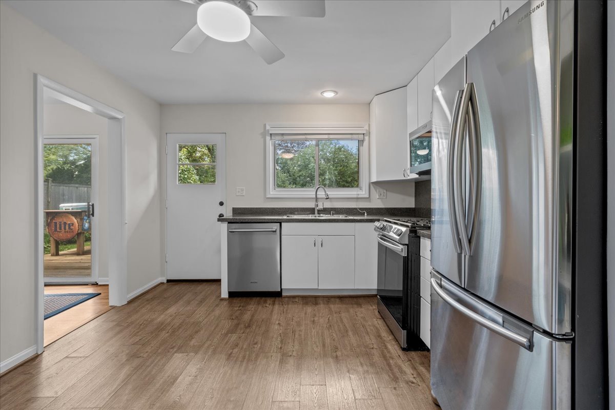 1300 Knollwood Road Property Photo 7