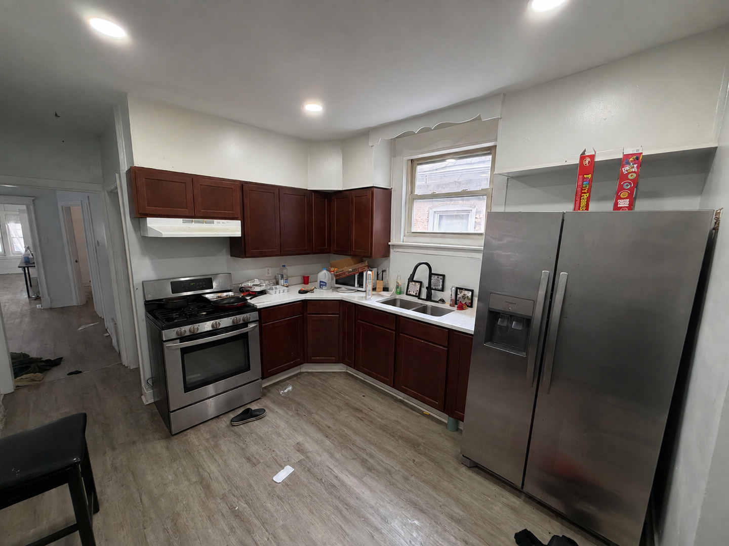 7621 S Eberhart Avenue Property Photo 8