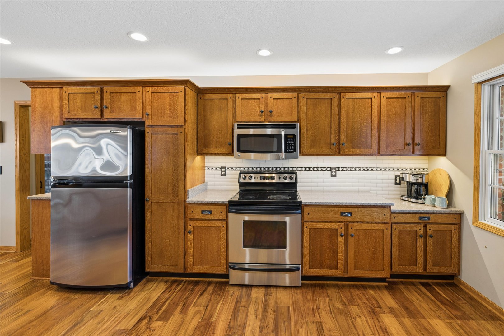 211 E Dolan Drive Property Photo 10