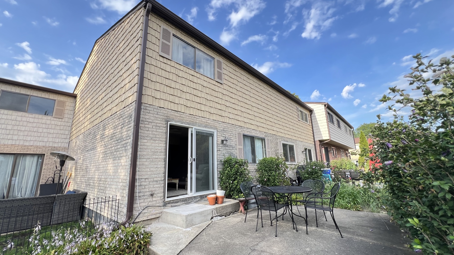 1777 Shoshonee Trail Property Photo 1
