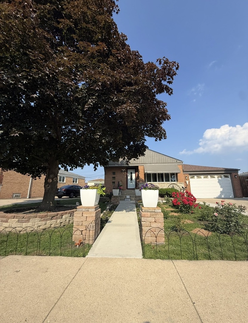 8207 S Kostner Avenue Property Photo 3