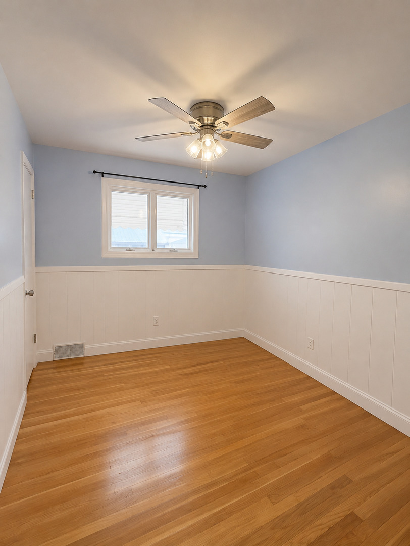 8207 S Kostner Avenue Property Photo 12