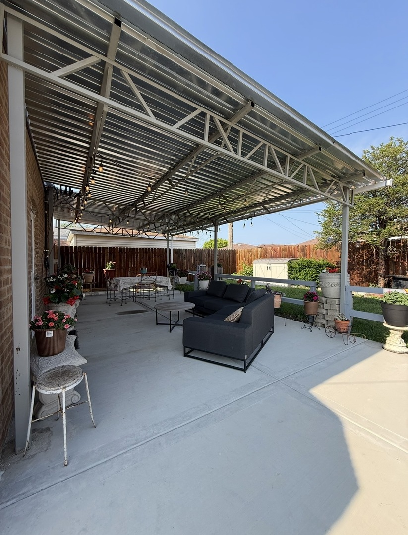 8207 S Kostner Avenue Property Photo 24