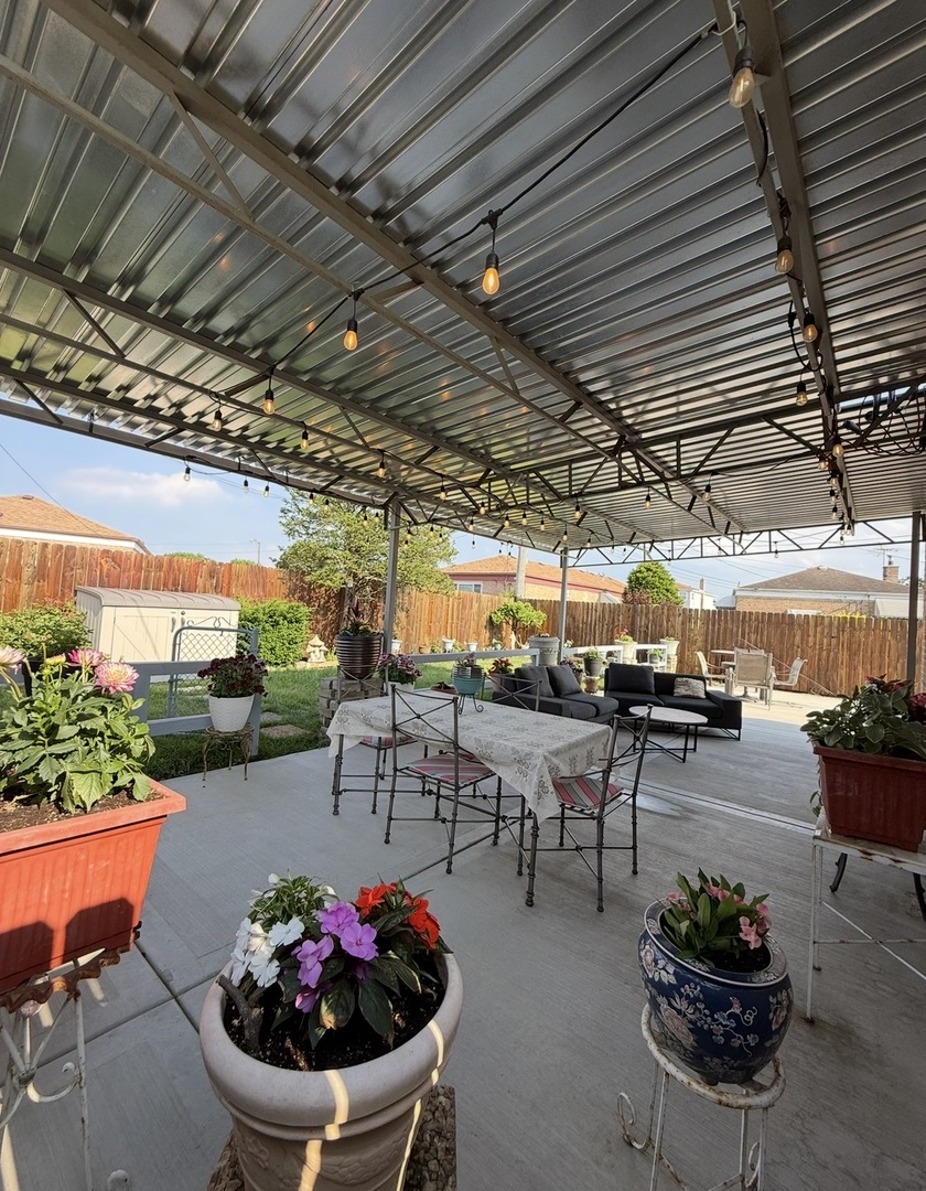 8207 S Kostner Avenue Property Photo 25