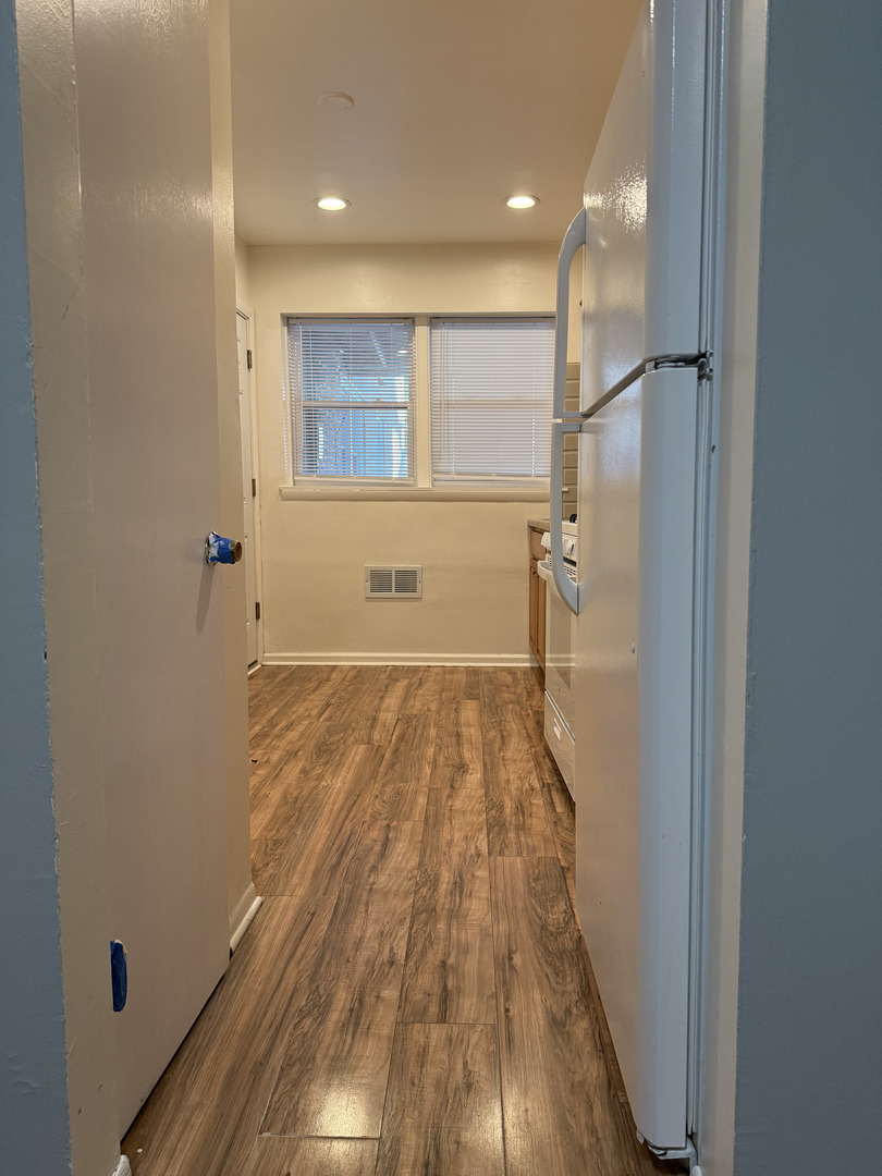 1727 W North Shore Avenue 1f Property Photo 6