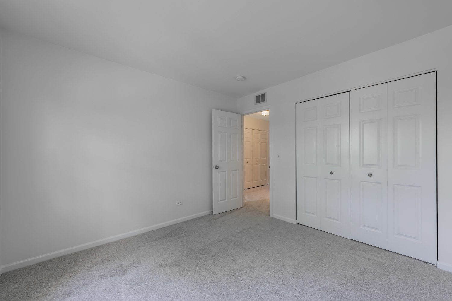 12750211 Property Photo 25
