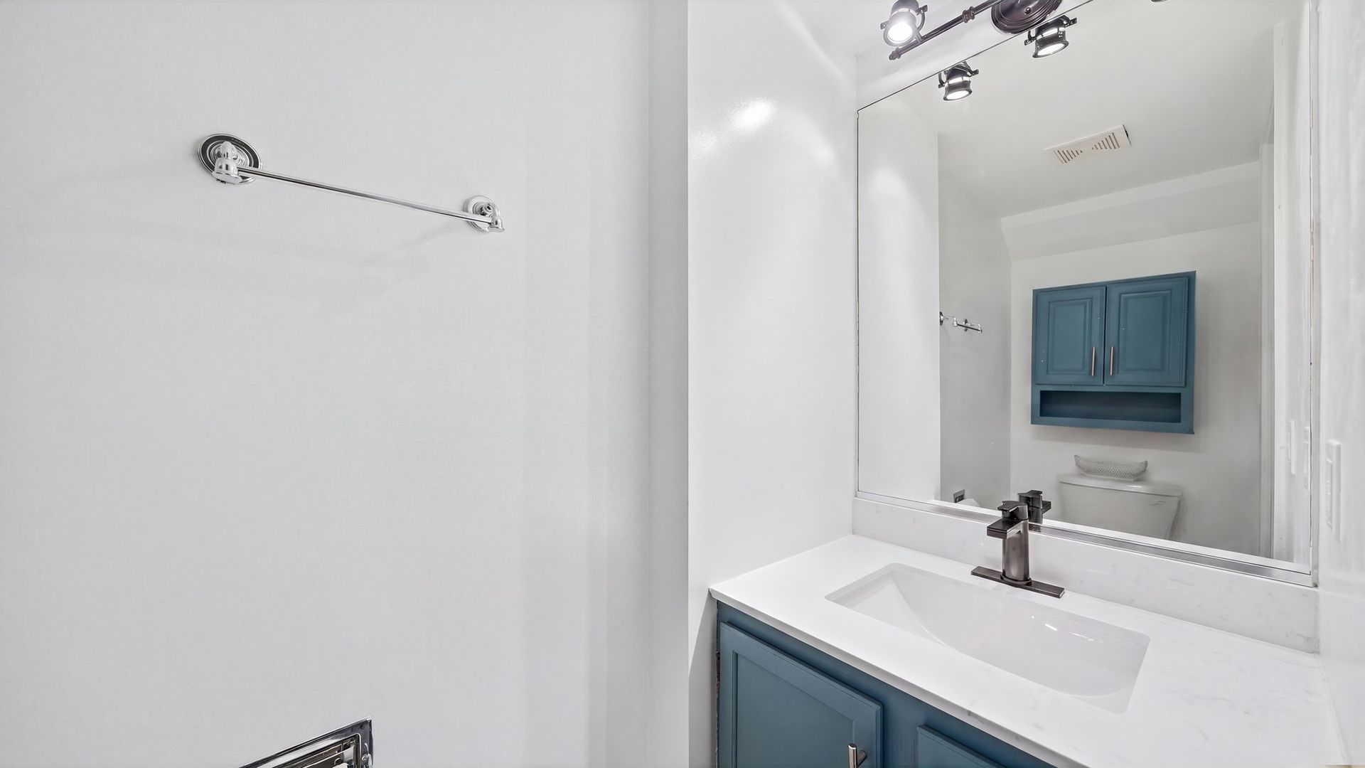2917 Shelly Lane 2917 Property Photo 14