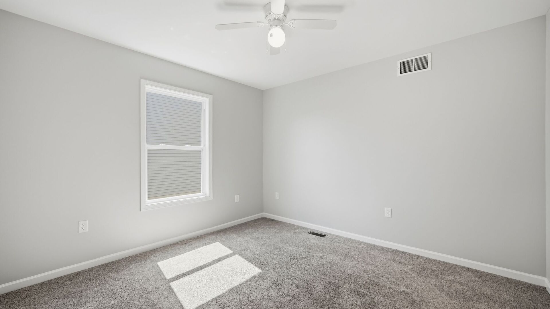 812 Western Avenue Property Photo 16