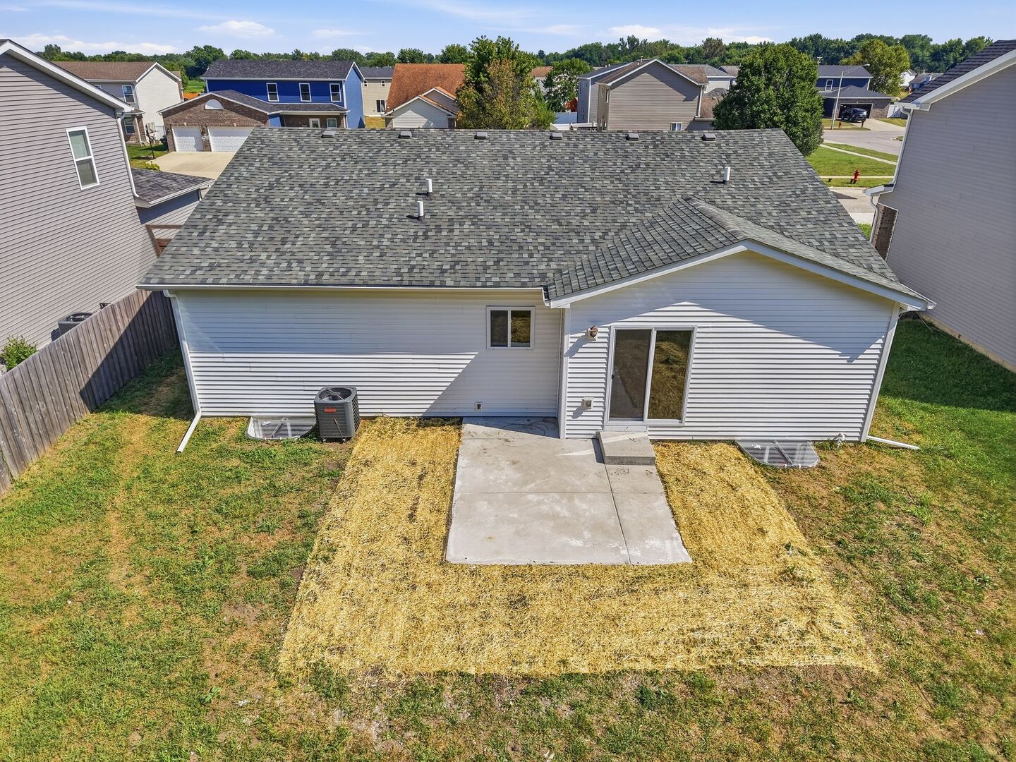 812 Western Avenue Property Photo 26