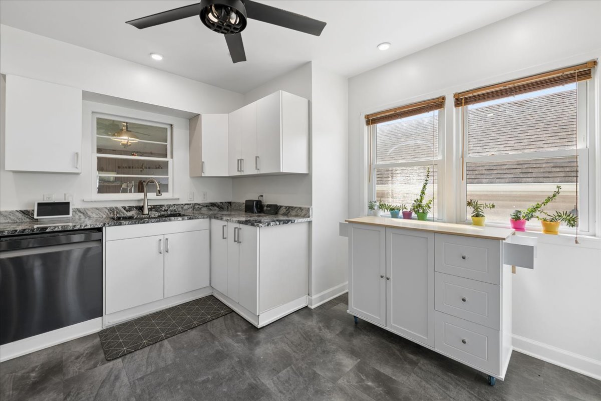 802 Vine Street Property Photo 7