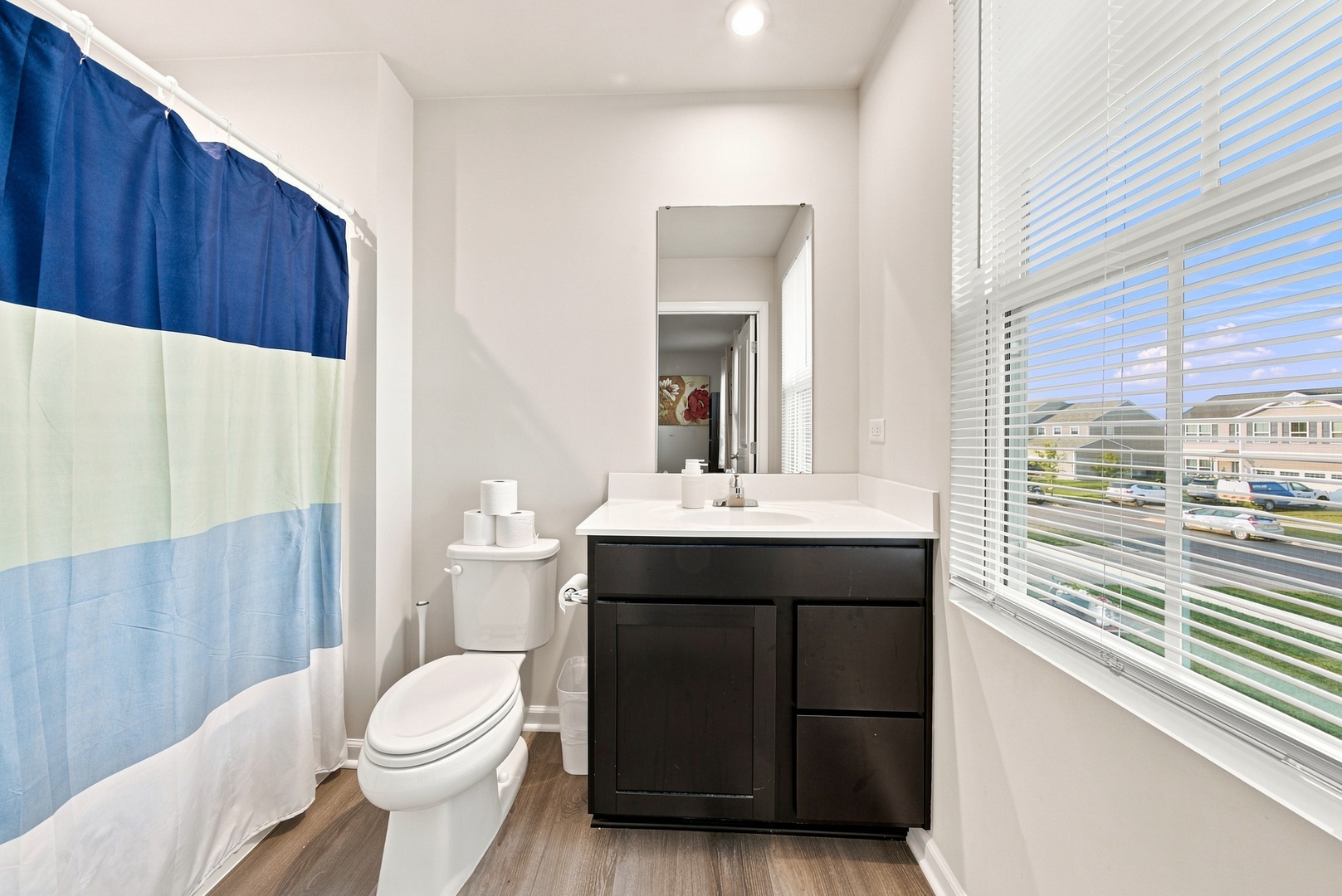 4461 Sarasota Avenue Property Photo 9