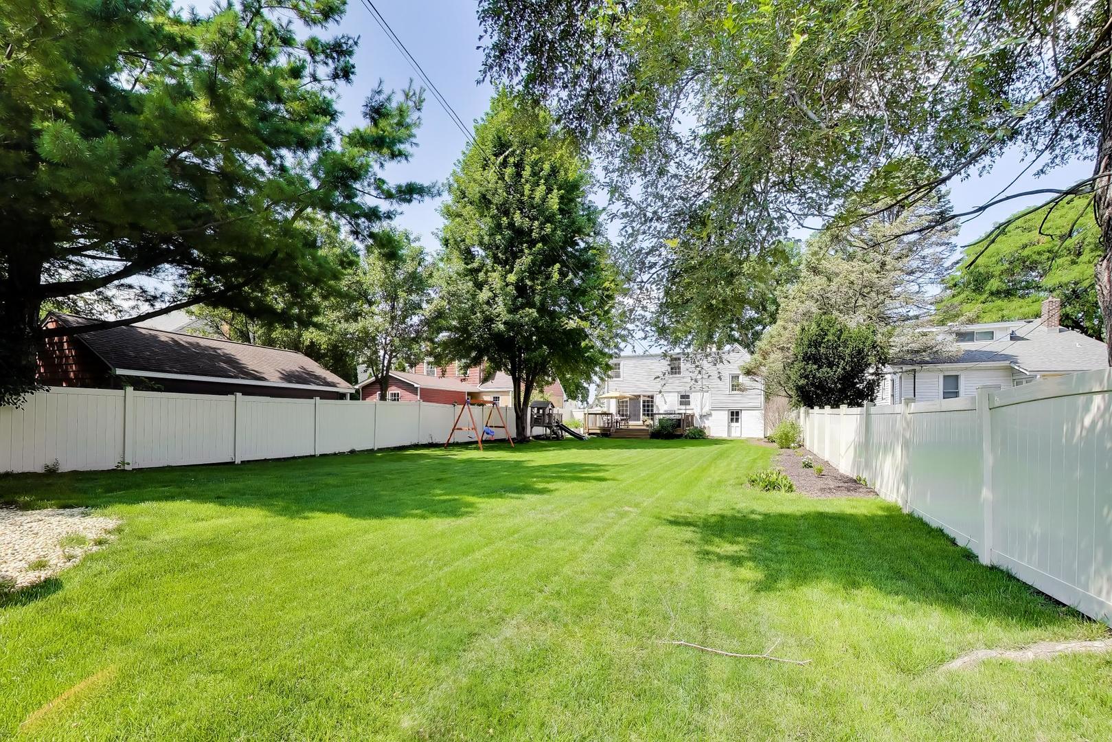 319 N Oaklawn Avenue Property Photo 26