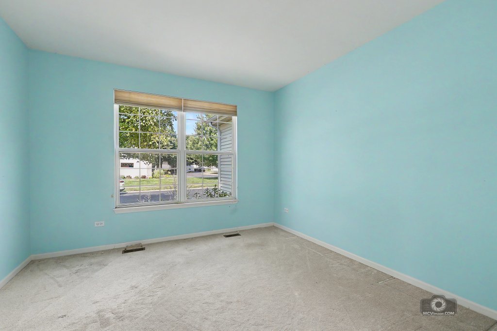 21331 Windsor Lake Lane Property Photo 11