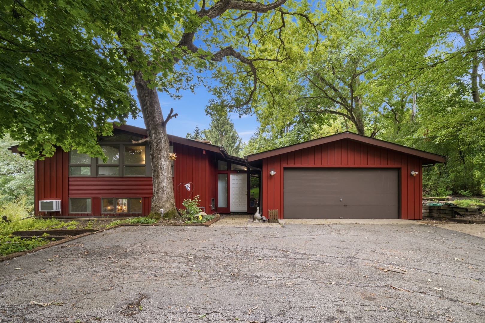 507 Shady Lane Property Photo 1