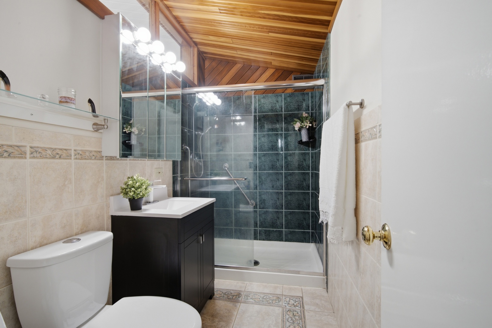 507 Shady Lane Property Photo 8