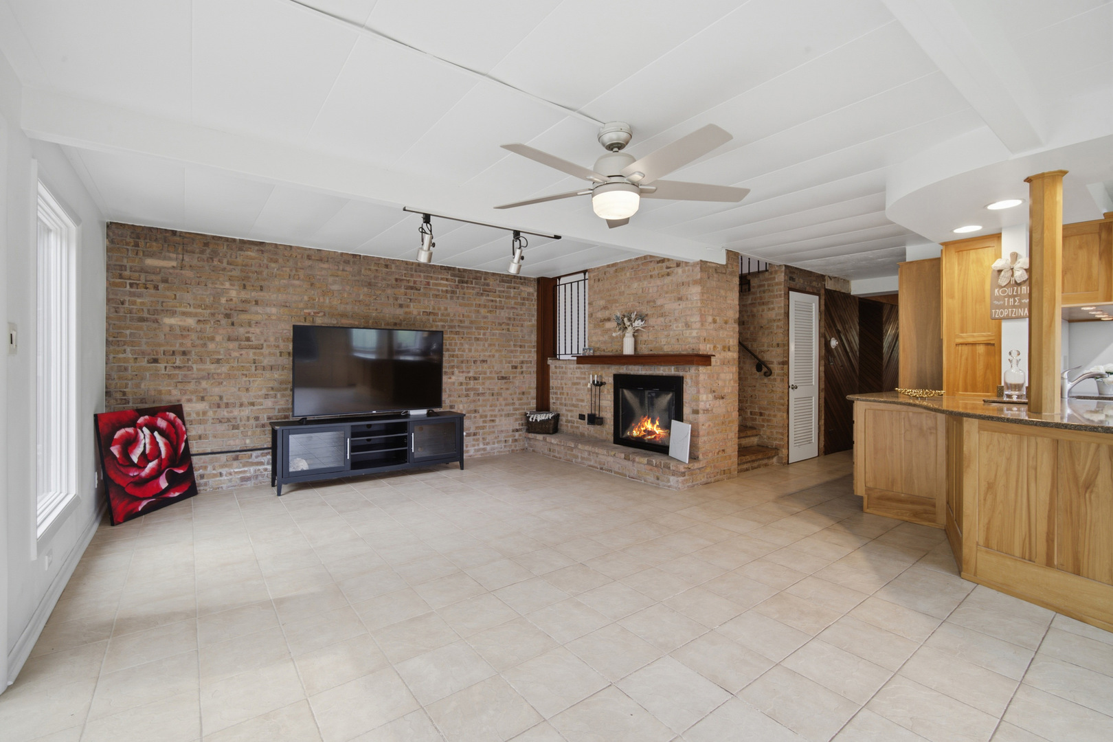 507 Shady Lane Property Photo 10