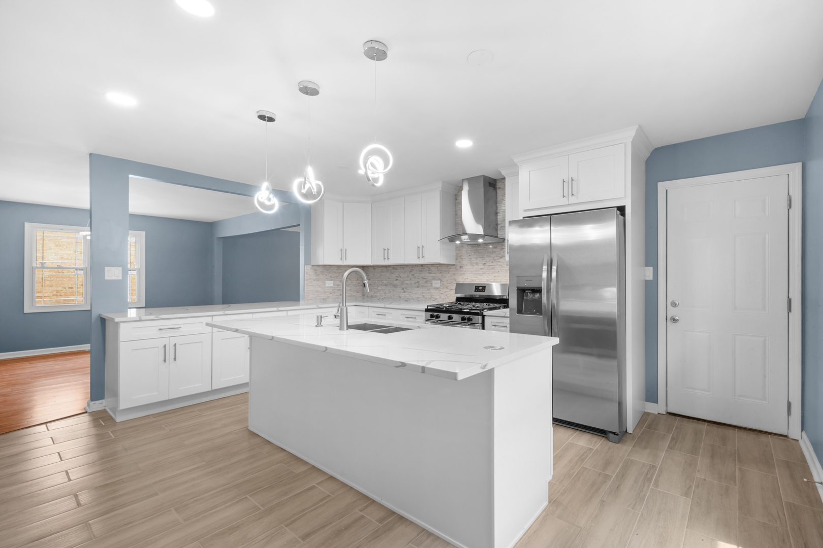 12750280 Property Photo 10