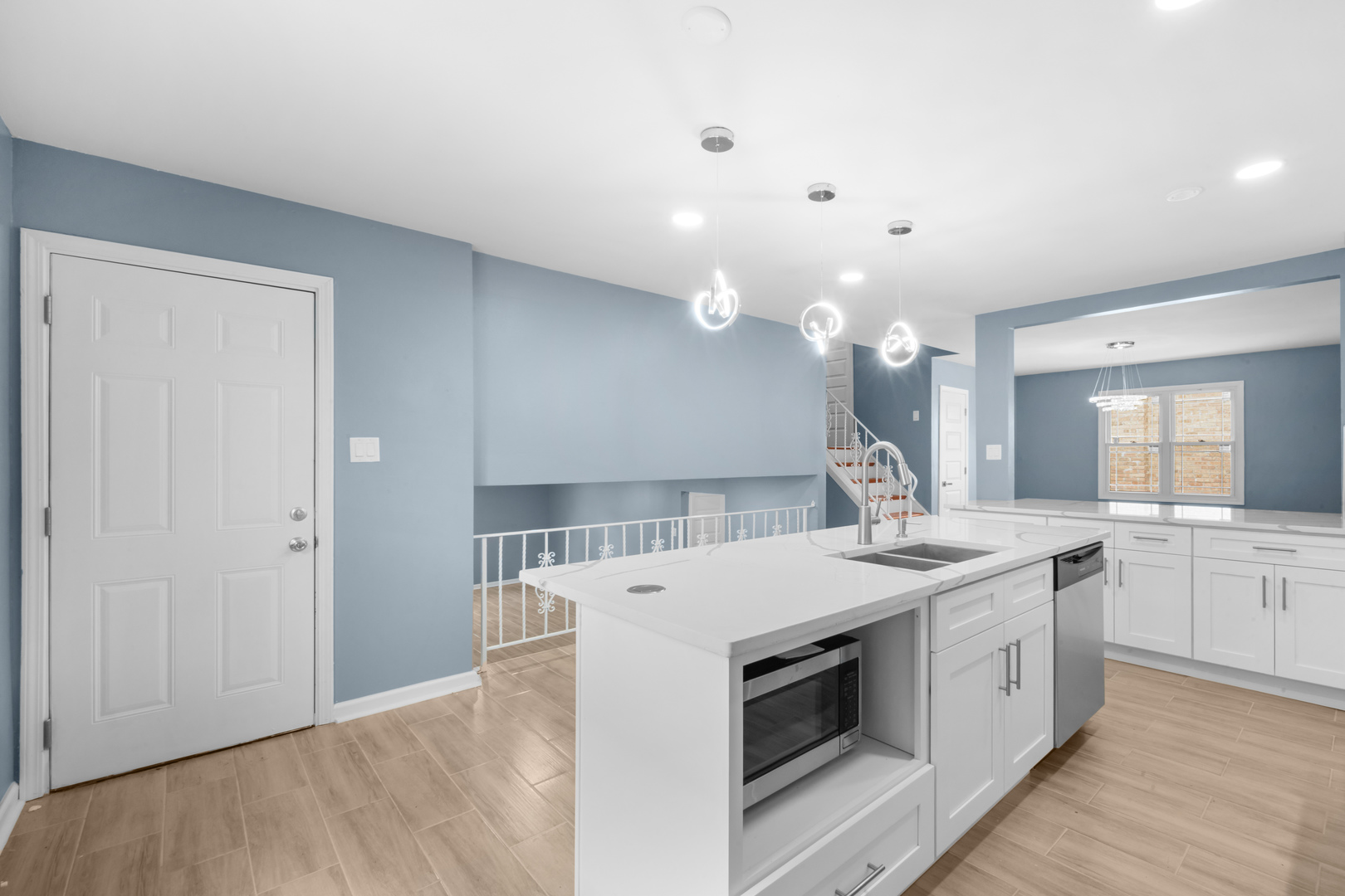 12750280 Property Photo 11