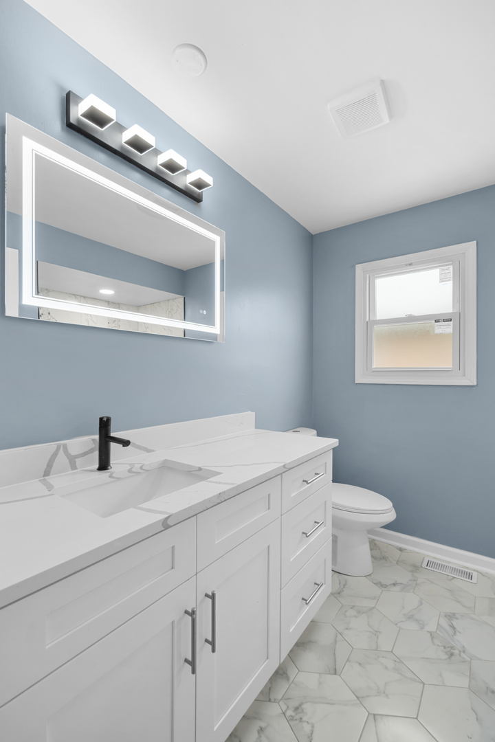 12750280 Property Photo 16