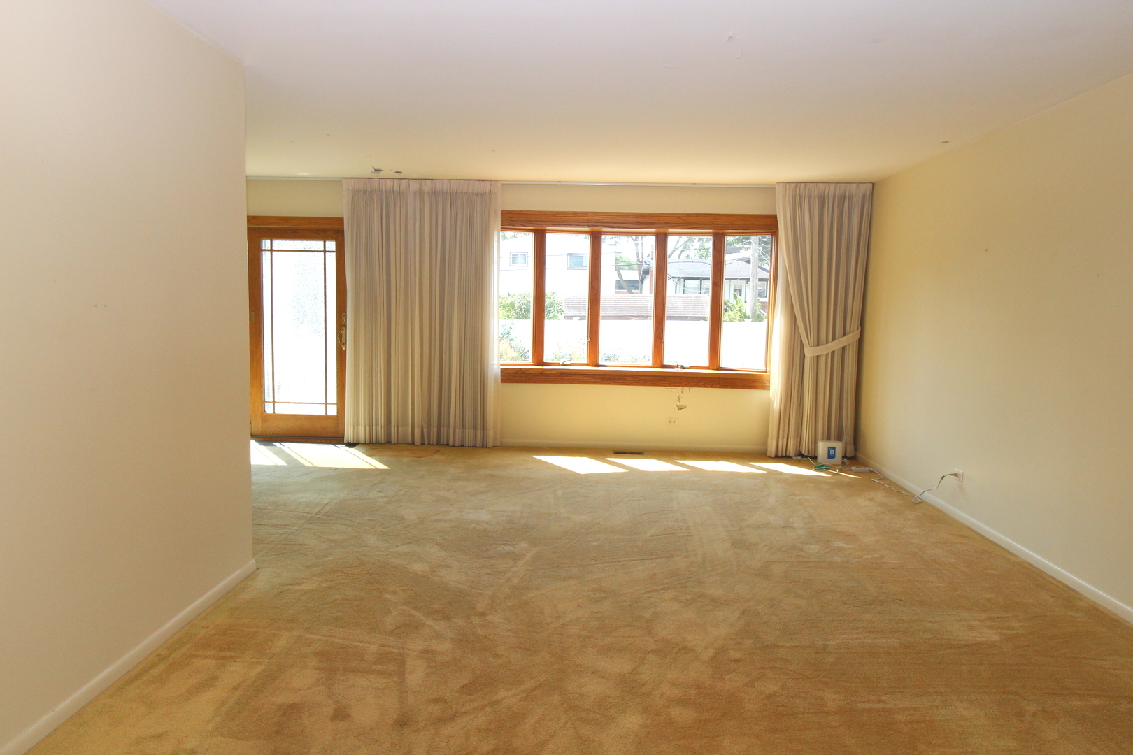 263 Norman Court Property Photo 3