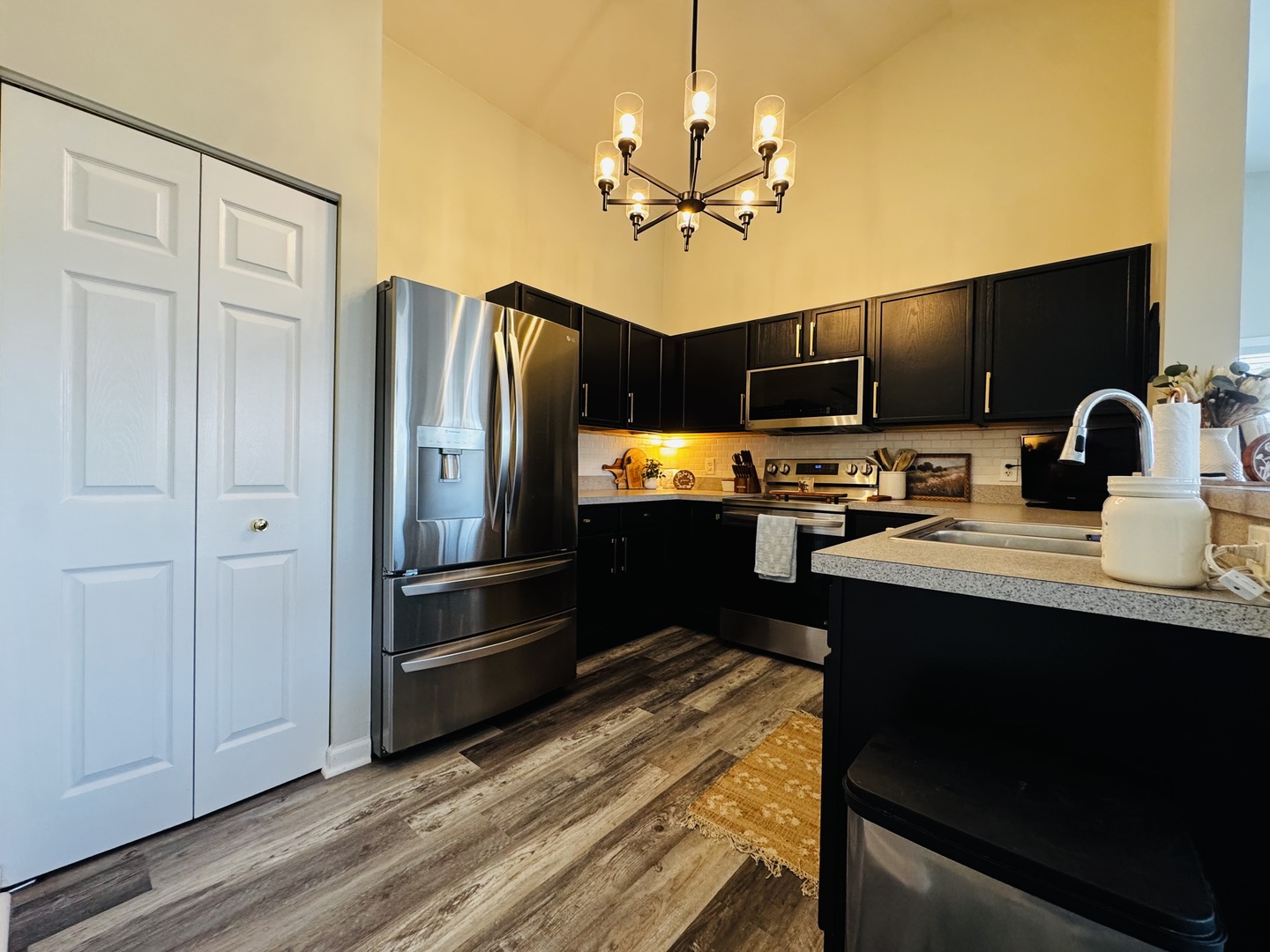 128 Bertram Drive M Property Photo 6