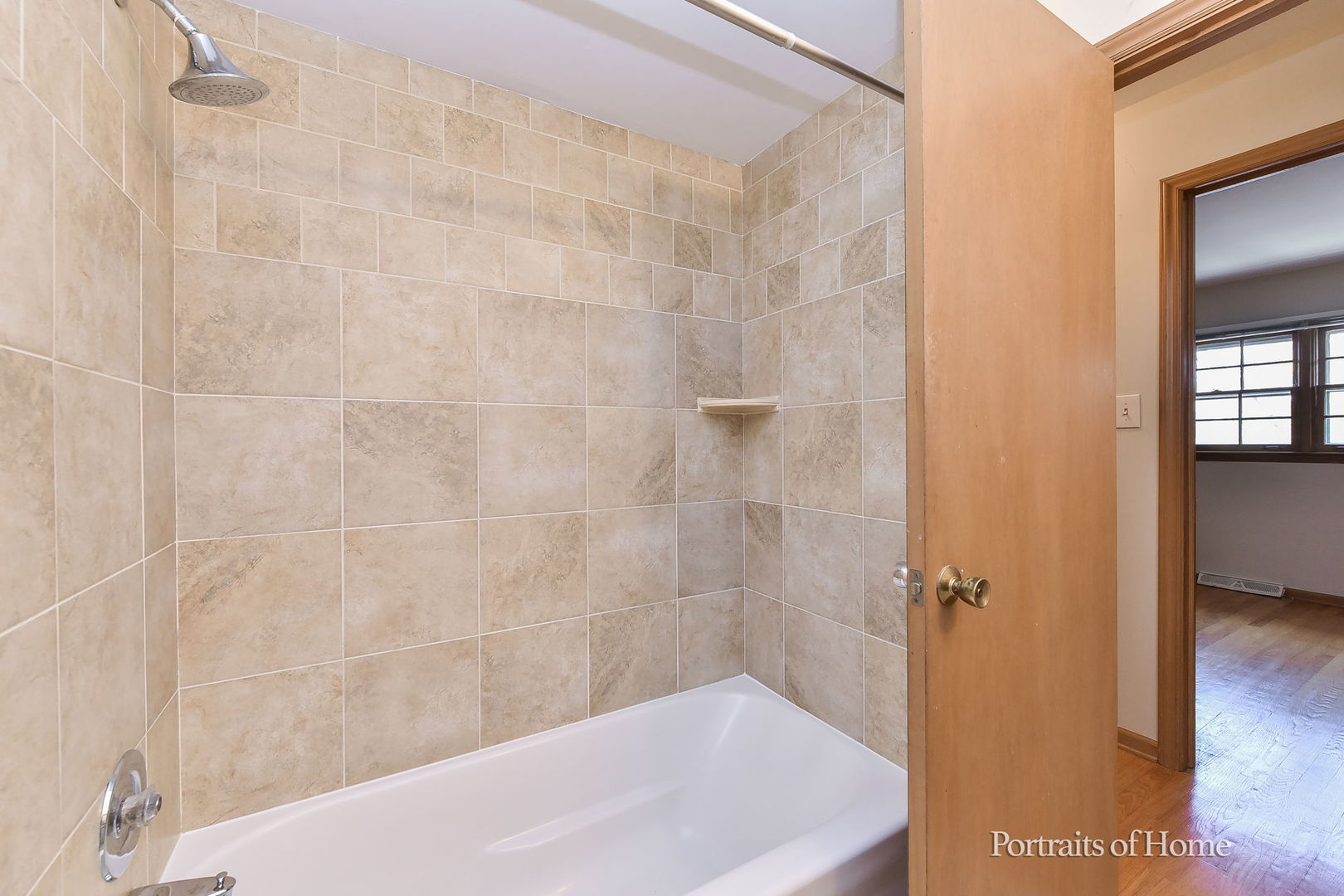 8s122 Washington Street Property Photo 23