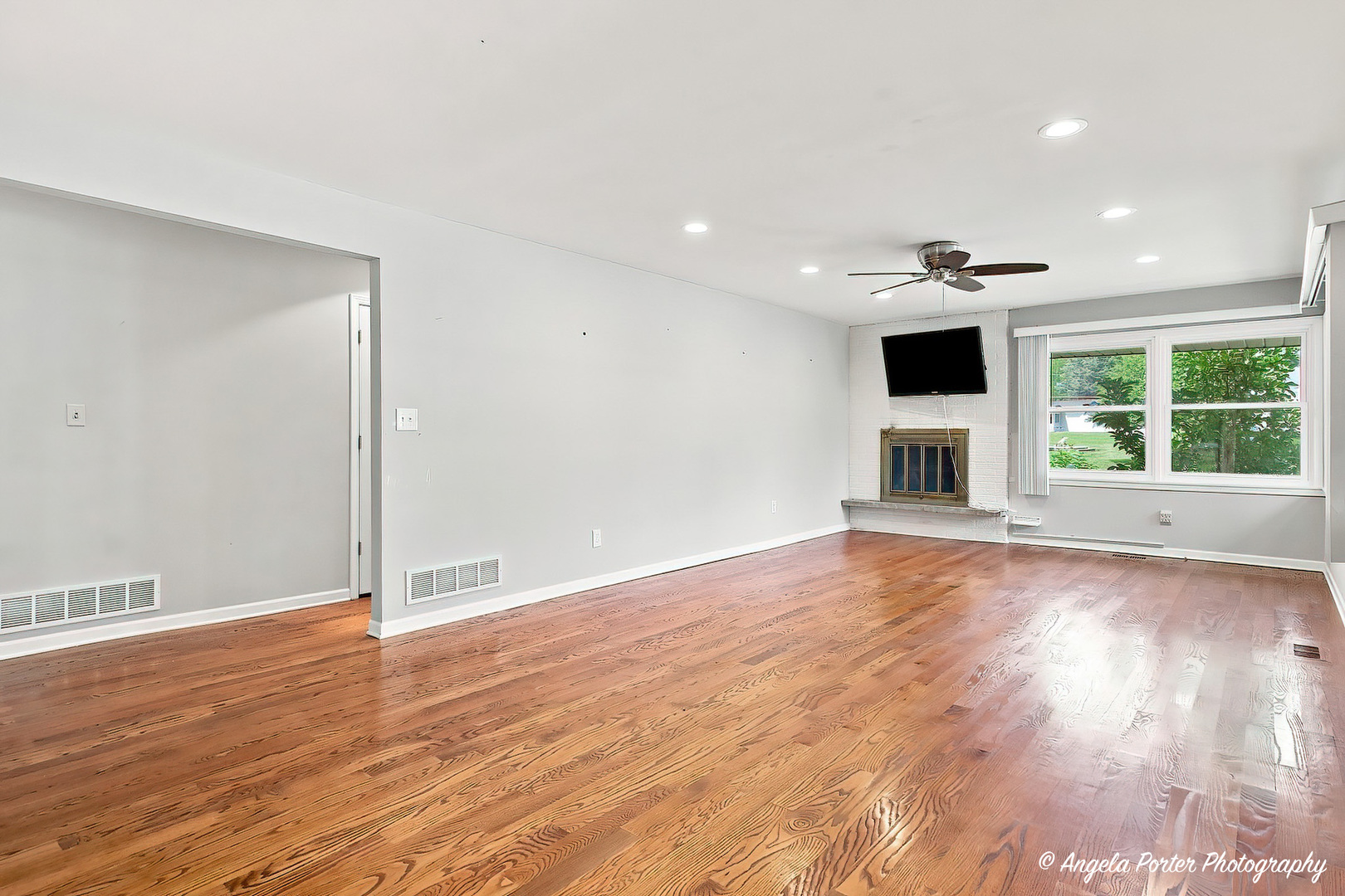 3705 W Young Street Property Photo 17