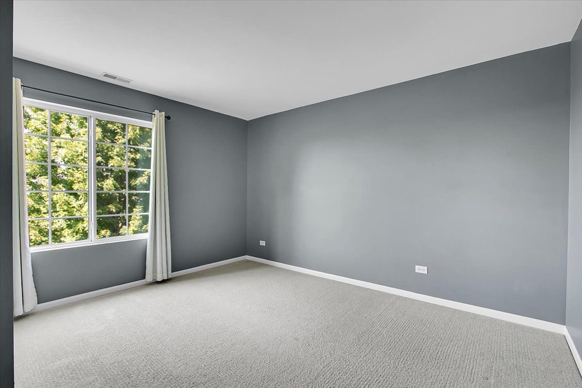 15801 Cove Circle Property Photo 16