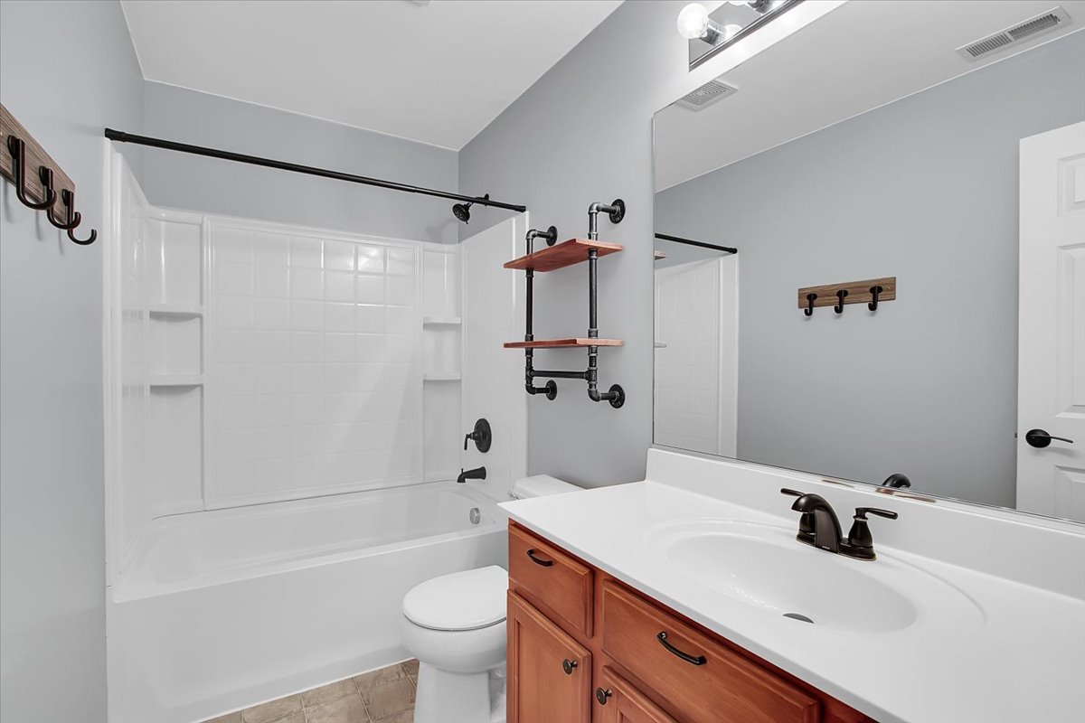 15801 Cove Circle Property Photo 18