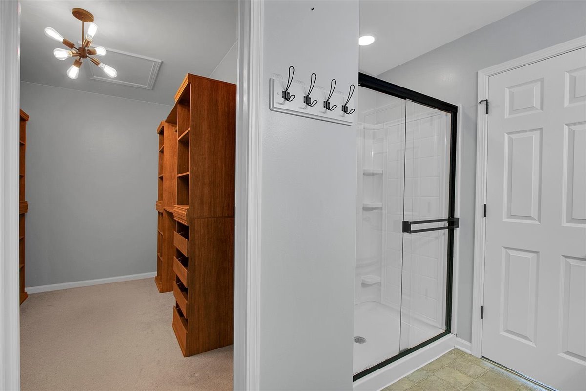 15801 Cove Circle Property Photo 24