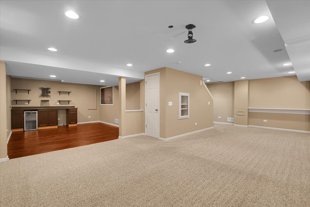 15801 Cove Circle Property Photo 28