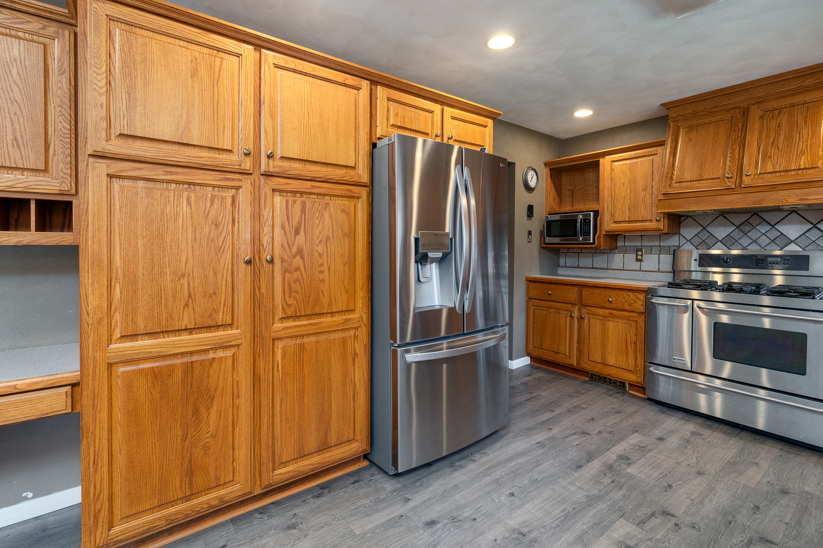 1613 Tina Drive Property Photo 13