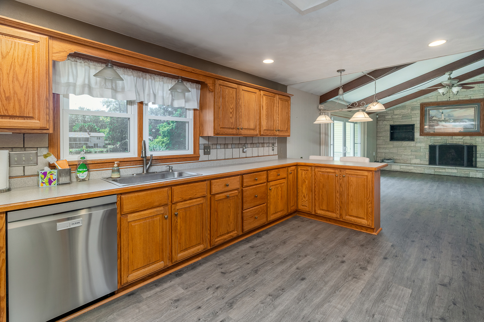 1613 Tina Drive Property Photo 15