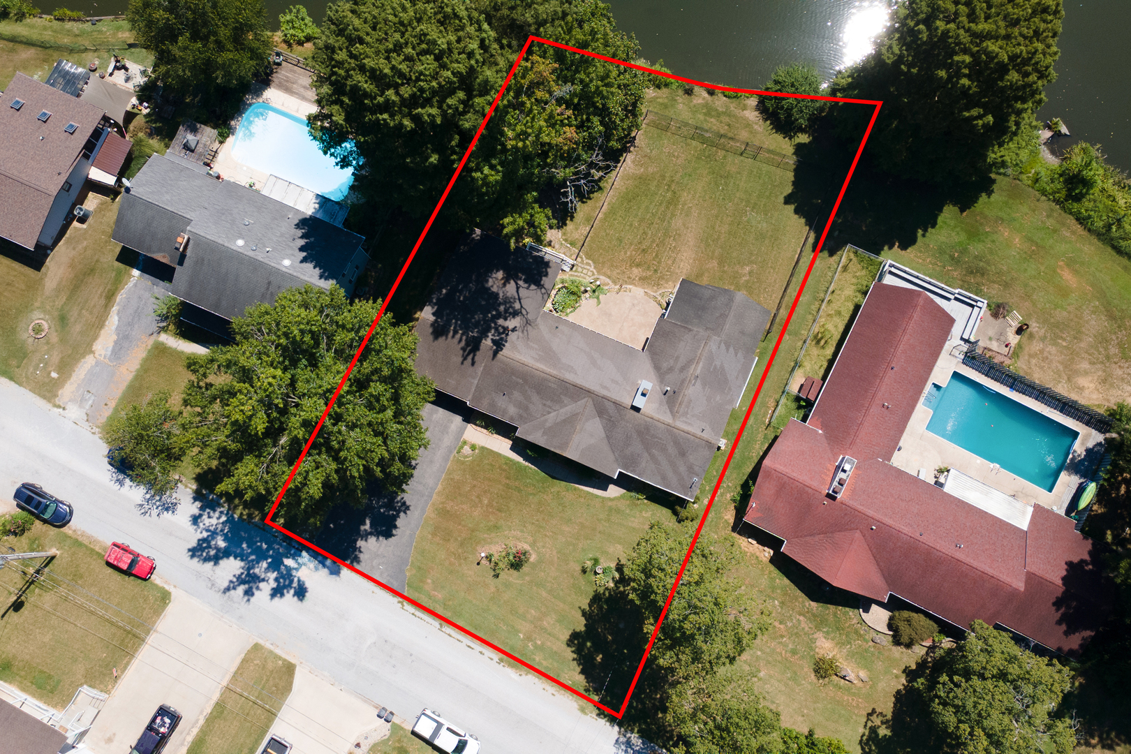 1613 Tina Drive Property Photo 37