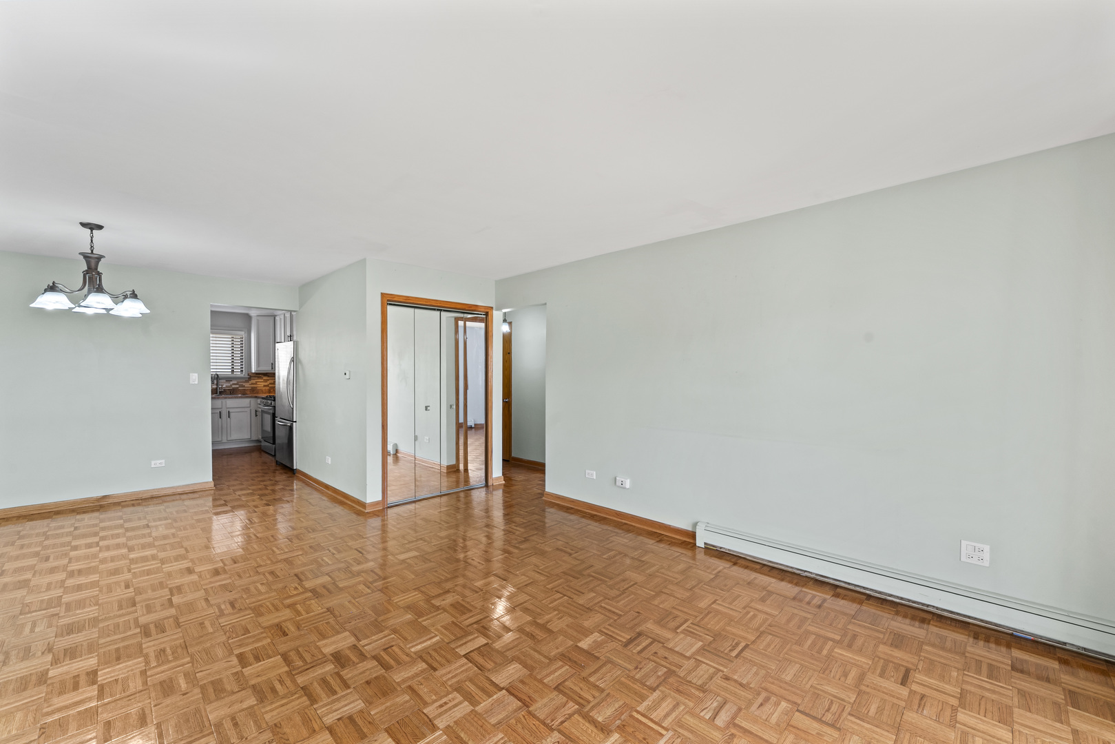 2016 N Harlem Avenue 7w Property Photo 2