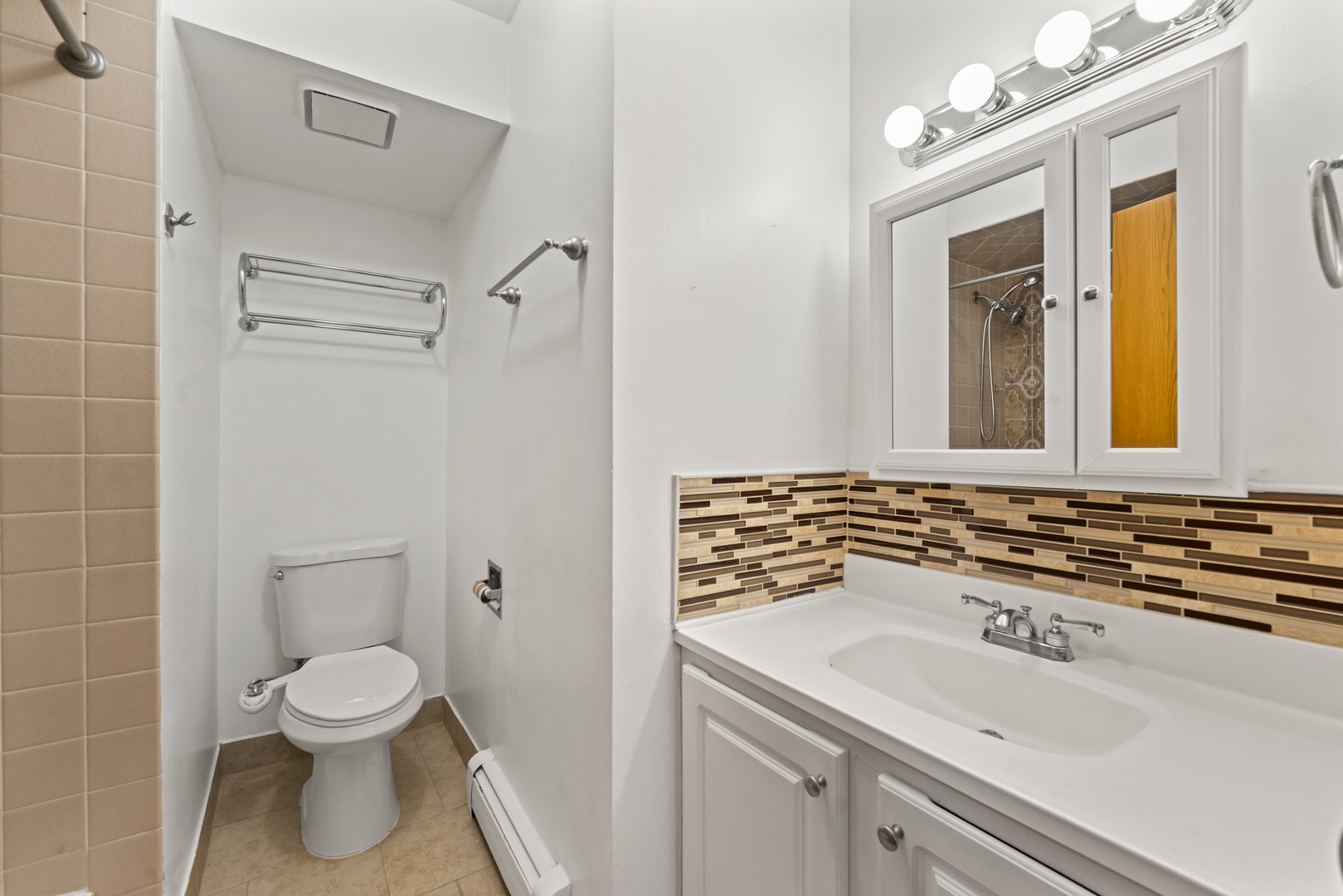 2016 N Harlem Avenue 7w Property Photo 9
