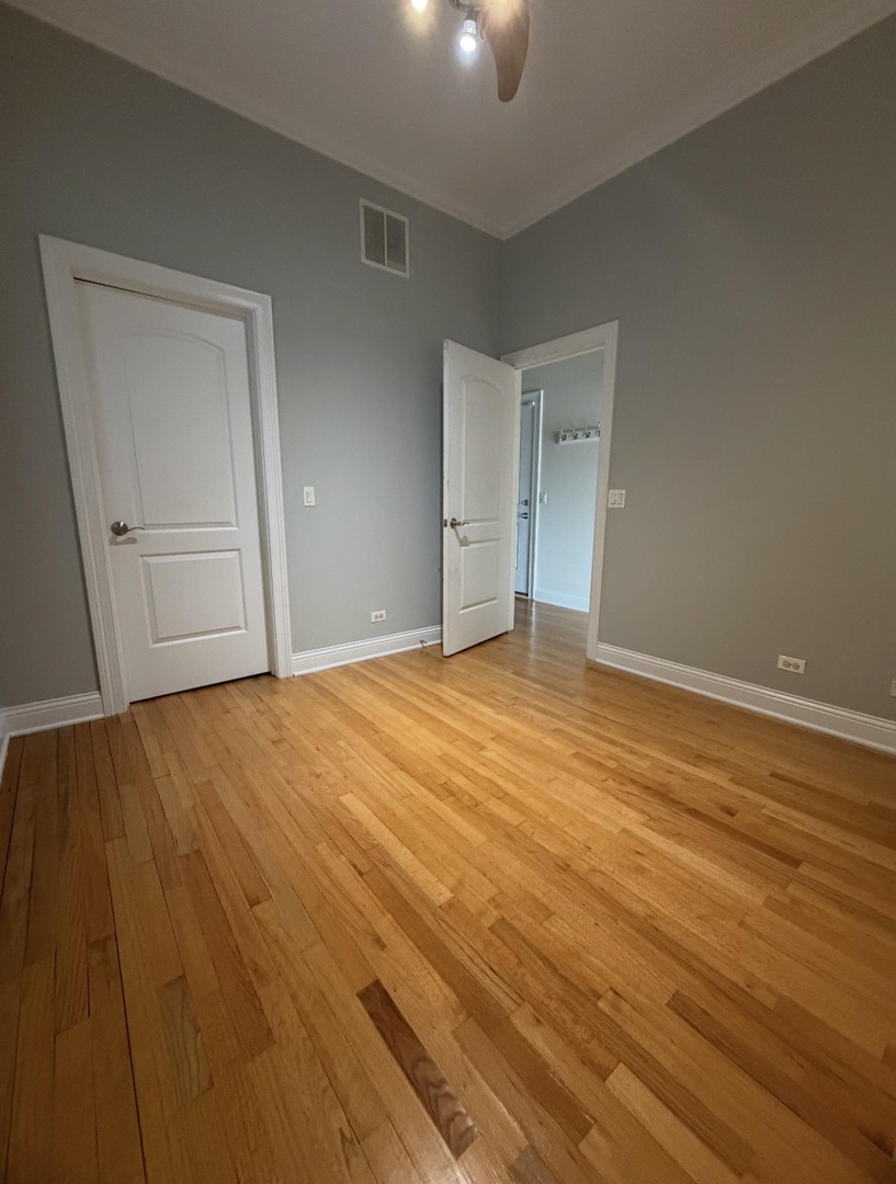 2903 W Irving Park Road 2 Property Photo 11