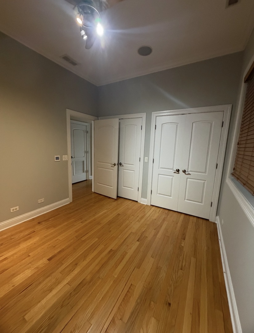 2903 W Irving Park Road 2 Property Photo 12