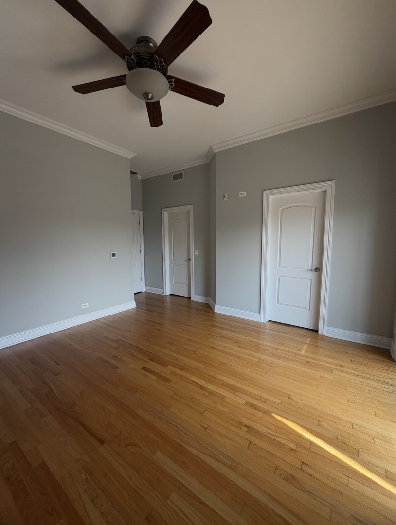 2903 W Irving Park Road 2 Property Photo 16