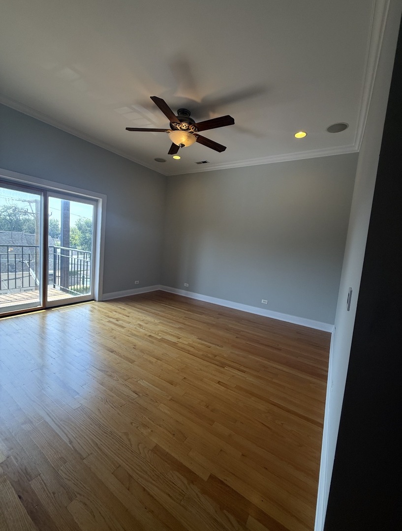 2903 W Irving Park Road 2 Property Photo 17
