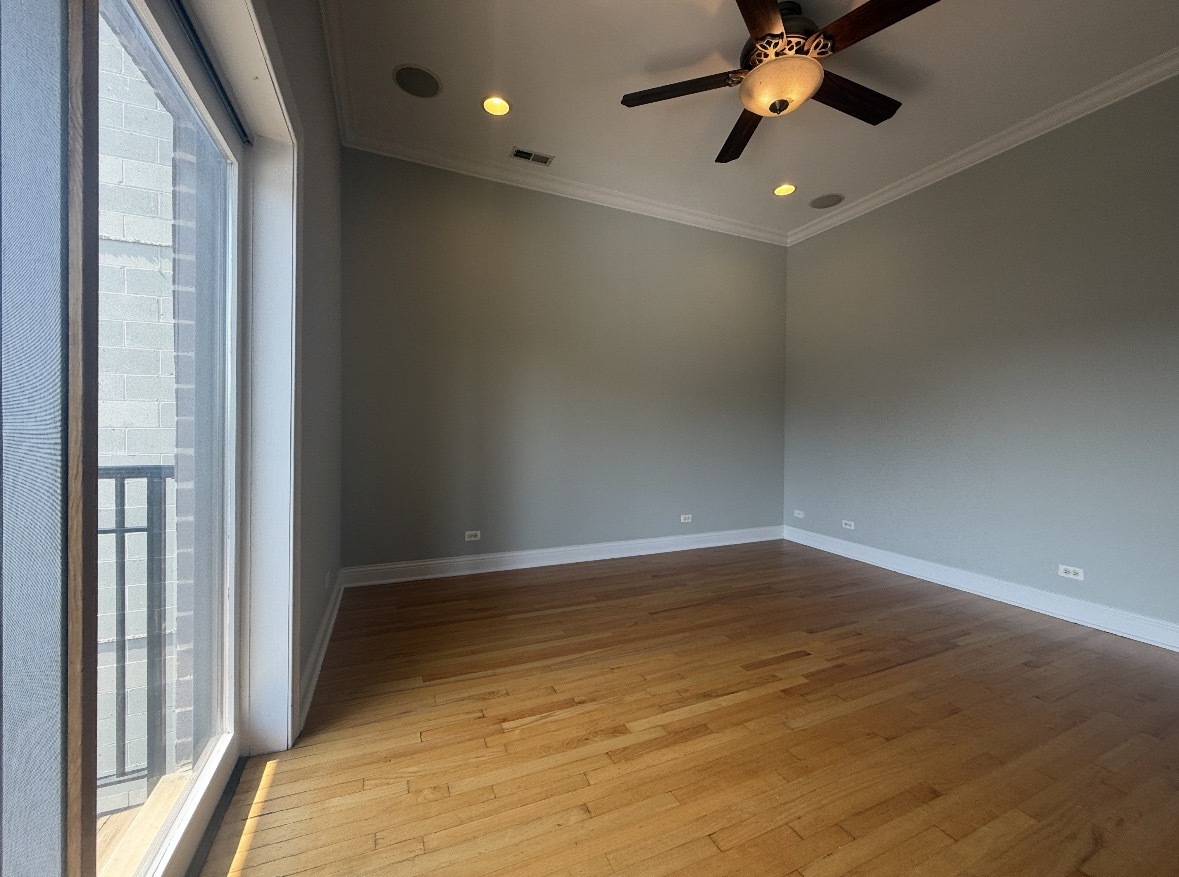 2903 W Irving Park Road 2 Property Photo 22