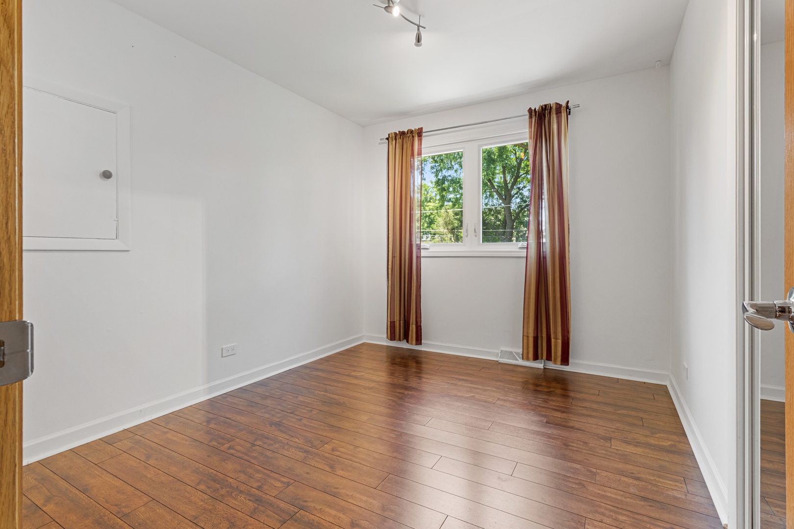 786 N Parker Street Property Photo 15