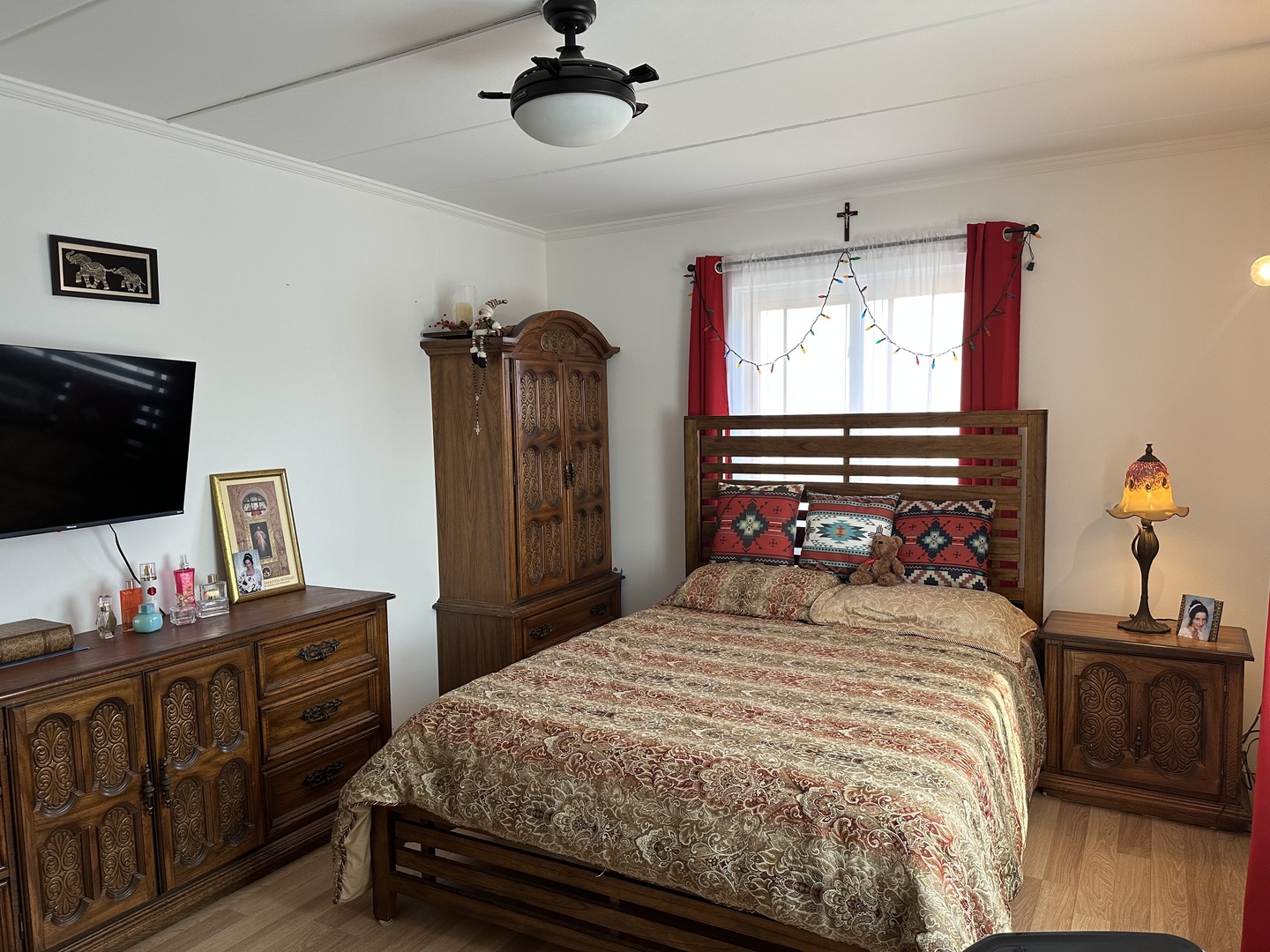 1033 Busse Highway 2a Property Photo 15
