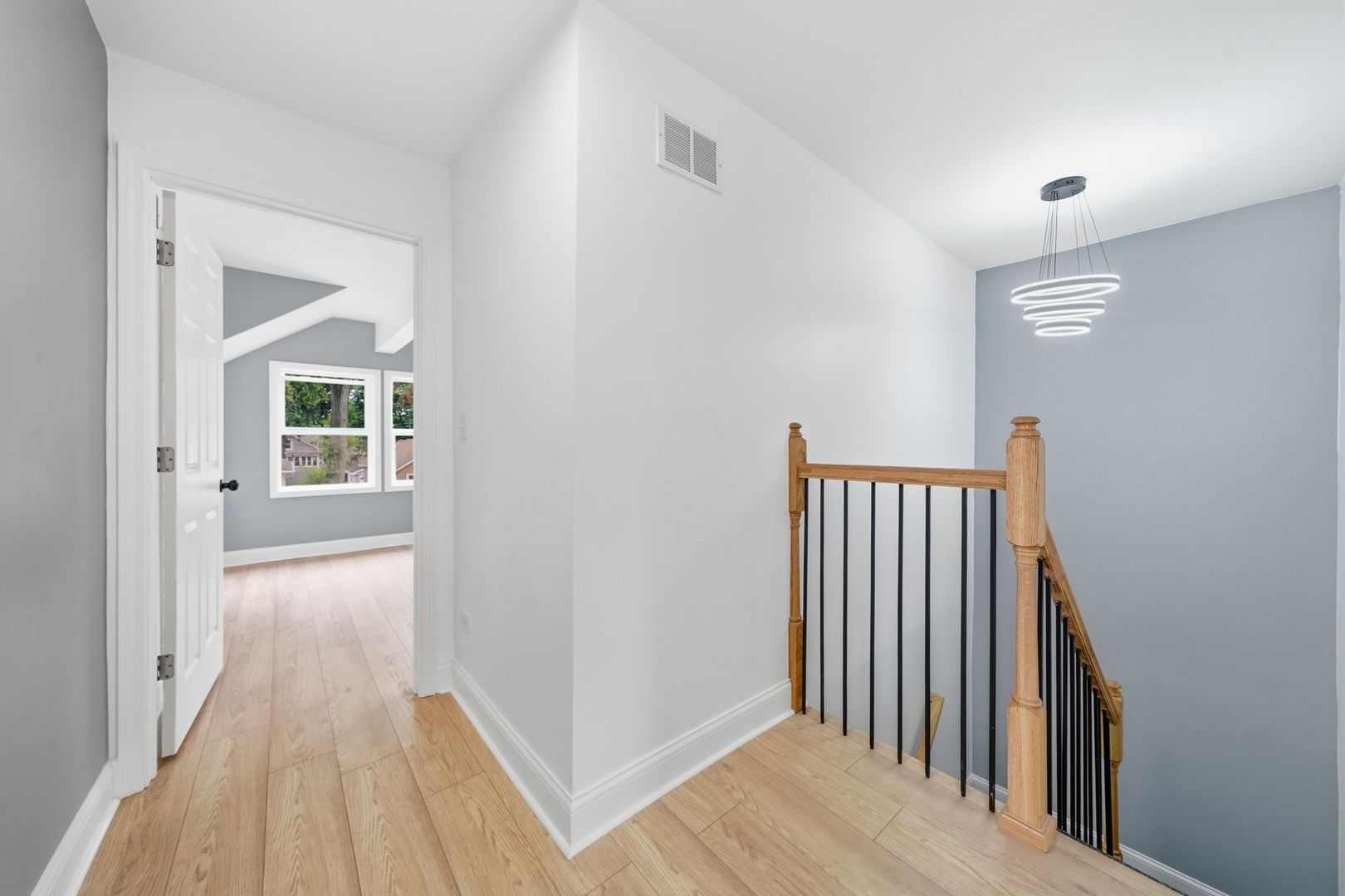 1118 Thomas Avenue Property Photo 13